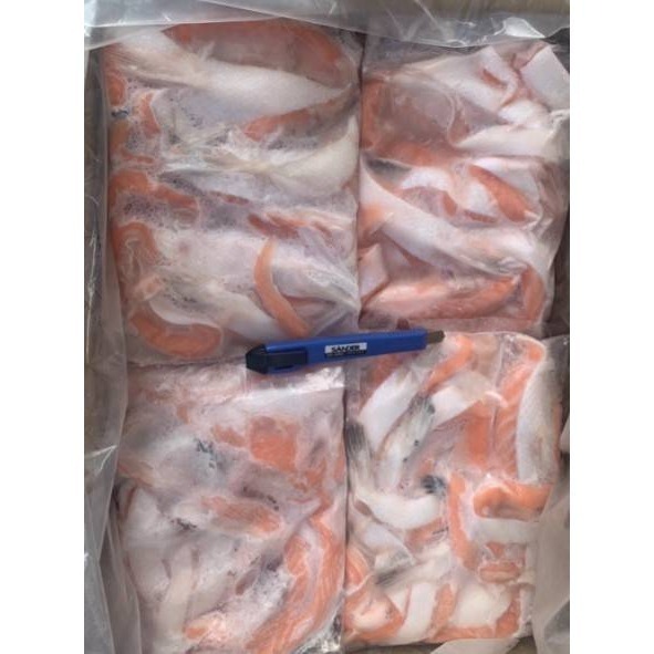 【極海鮮八號鋪】鮮嫩鮭魚腹條-500±10%/包-口感是軟嫩，椒鹽香煎、燒烤BBQ，淋上檸檬風味更佳!!-細節圖7