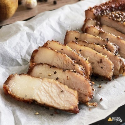 【極海鮮八號鋪】傳統鹹豬肉，使用國產「台灣豬」300g±10%/包，嚴選優質肥瘦適中的國產上等五花肉，口味遵循古法香氣逼-細節圖5