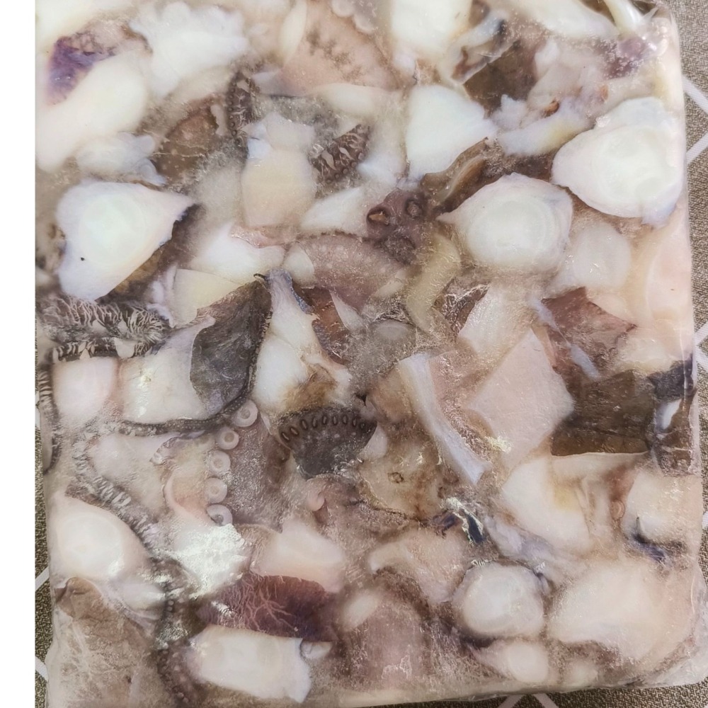 【極海鮮八號鋪】新鮮正章魚丁，500g小包裝，真空冷凍，已切成小丁，適合拌炒、煮湯、燒烤或涼拌，各種料理都輕鬆駕馭！-細節圖3