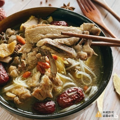 【極海鮮八號鋪】極品當歸鴨_1Kg/包_嚴選台灣鴨肉燉煮三小時以上。，營養價值高。數十種中藥材搭配鴨肉一起熬煮-細節圖2