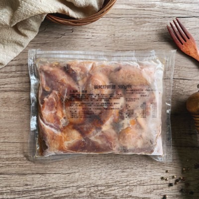 【極海鮮】外酥內嫩的炭烤胖胖翅，500g 裡藏 13～15 支小雞翅中段，炭火燒烤焦香撲鼻，搭配獨家甜鹹醬料，一包搞定-細節圖4