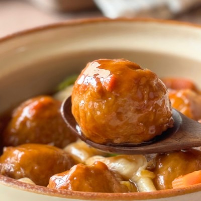 【極海鮮八號鋪】🍲 福滿翠玉獅子頭，飽滿扎實的大粒獅子頭，慢燉入味、汁香不散，是家庭聚餐與宴客的完美主菜。-細節圖2