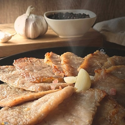 【極海鮮八號舖】蒜味里肌肉排 500g｜台灣豬里肌・生鮮醃漬｜早餐吐司、便當菜必備🧄 濃郁蒜香超下飯，一煎就香氣四溢！-細節圖4