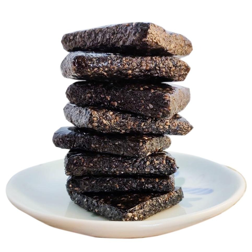 【cookietree 餅乾樹】奇亞籽芝麻糕 奇亞籽 黑芝麻 減糖不黏牙 養生高鈣 無任何添加 零食 年貨 伴手禮-細節圖3