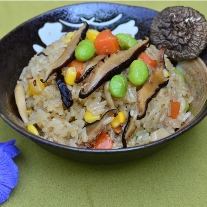 【甜心粽廚房 粽子 油飯 滷味】五彩蔬食油飯  1斤 / 最繽紛多彩的素油飯-細節圖3