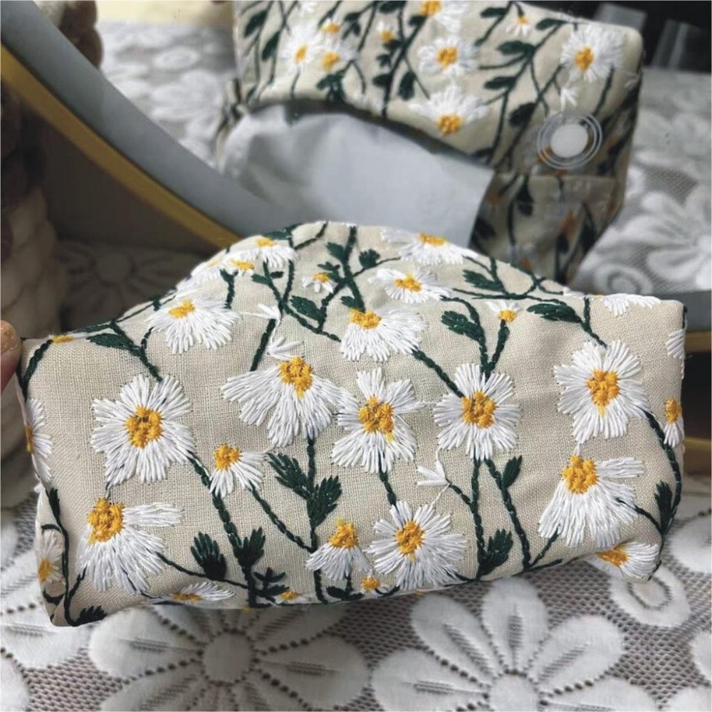 【HUAHUA】田園風雛菊繡花雙層布藝紙巾套 田園風客廳家用茶几紙抽盒 韓風太陽花雙層布藝紙巾套 刺繡花朵車載抽紙套-細節圖3