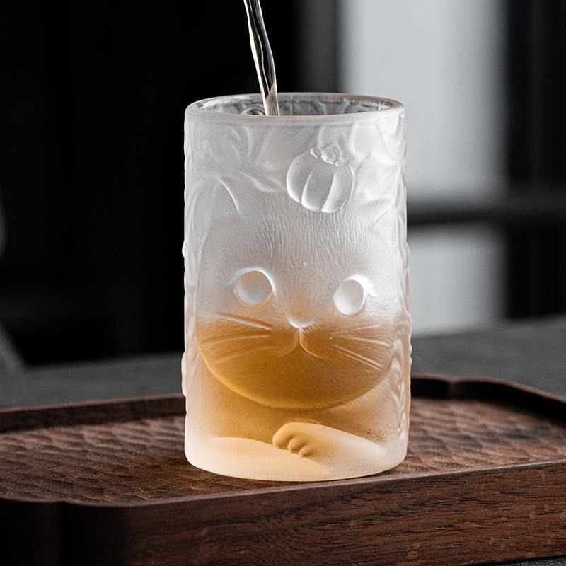 【HUAHUA】玻璃杯 浮雕 透明 可愛貓咪柿子琉璃杯子 家用 玻璃茶杯 喝水杯 功夫主人杯 果汁杯 冷飲杯 茶杯-細節圖3