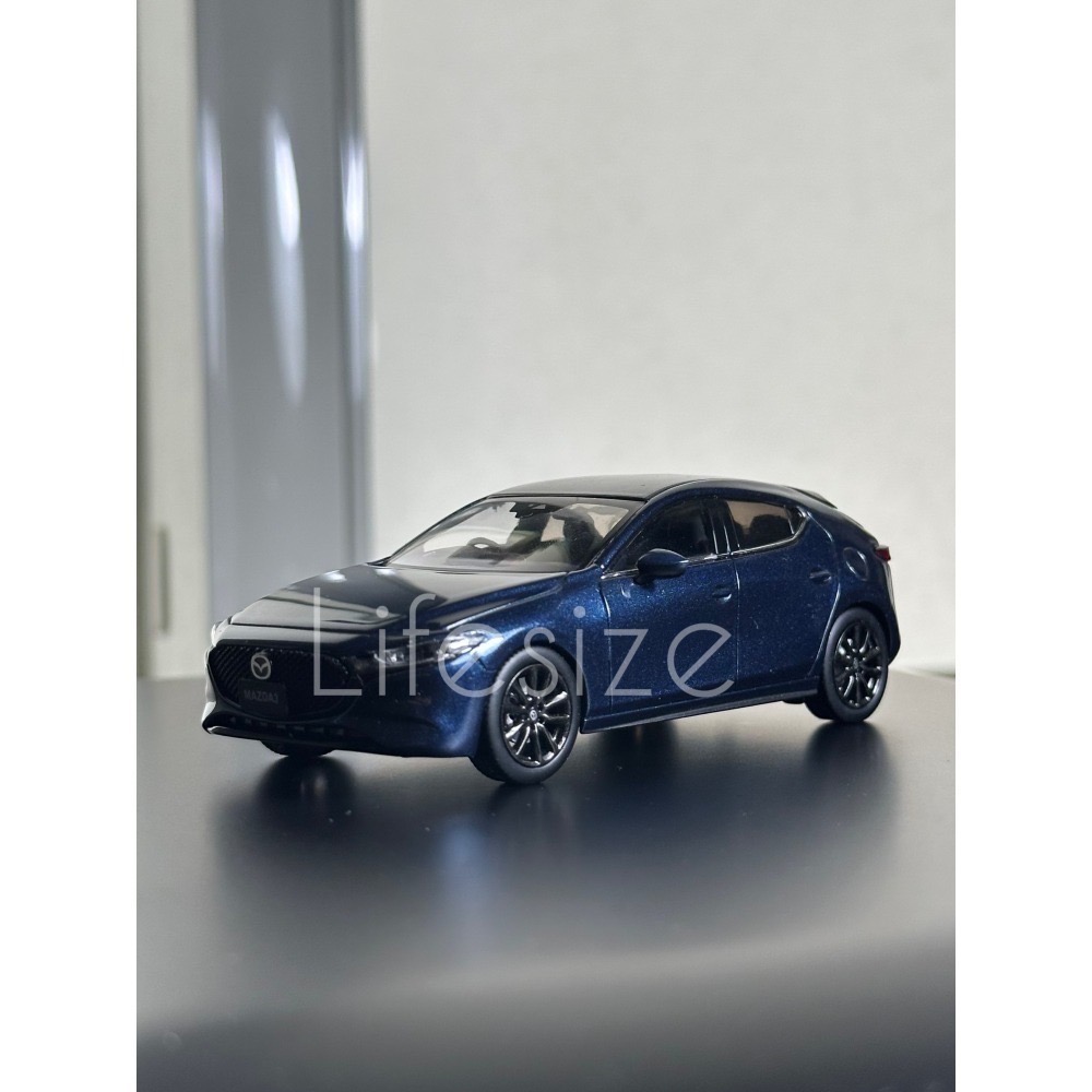Mazda 3 五門 四代 原廠模型車 1/43-細節圖2