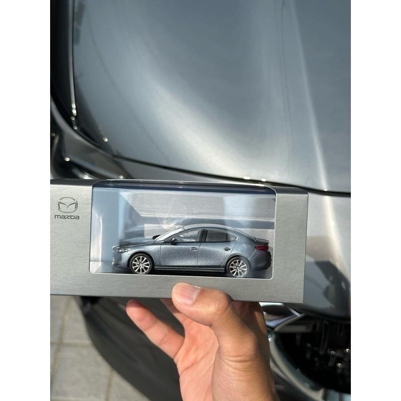 Mazda 3 四門 四代 原廠 模型車 1/43 現貨-細節圖5