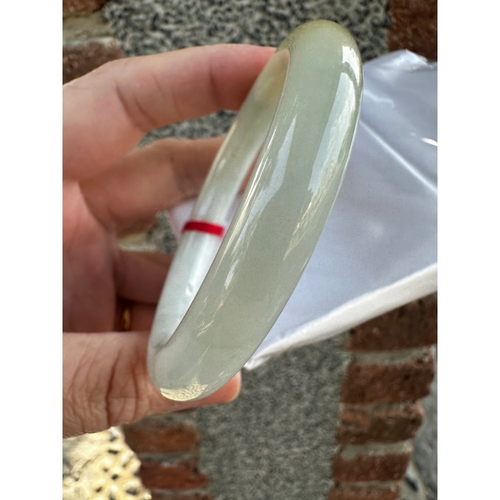 🎀 完美黃翡圓骨美鐲 🎀1779號-細節圖4