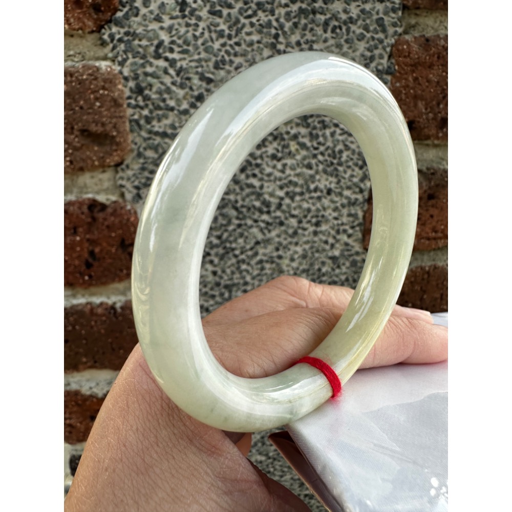 🎀 完美黃翡圓骨美鐲 🎀1779號-細節圖5