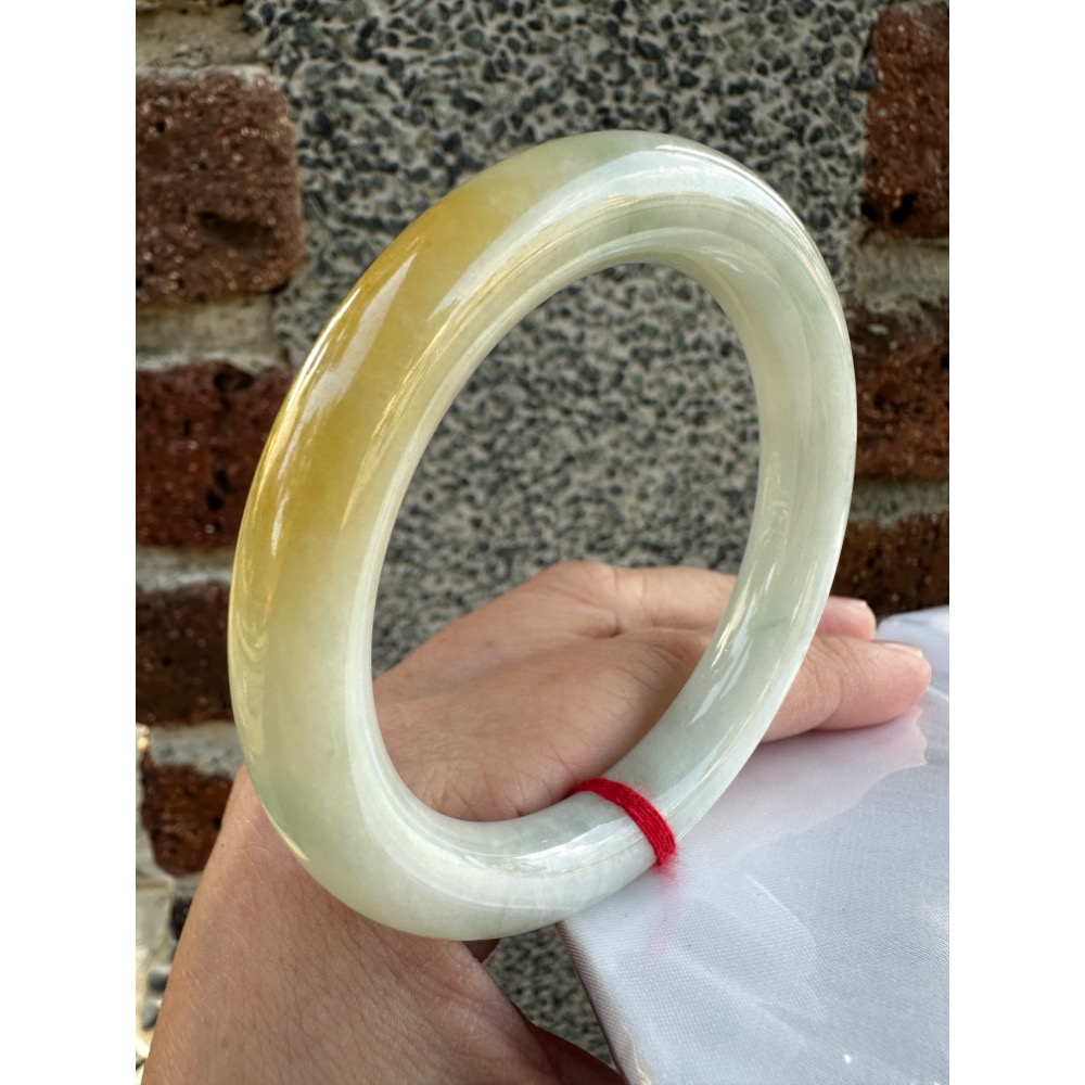 🎀 完美黃翡圓骨美鐲 🎀1779號-細節圖8