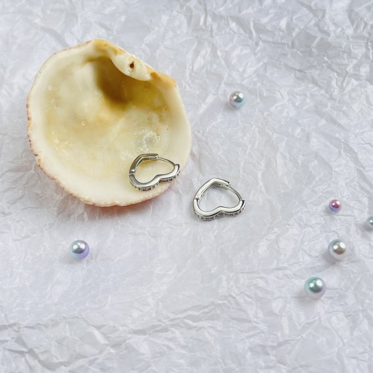 耳環 耳扣 耳圈 易扣耳環 易扣式耳環 滿鑽耳環 鋯石微鑲 鏤空愛心  ＊花漾美人＊嚴選-細節圖4