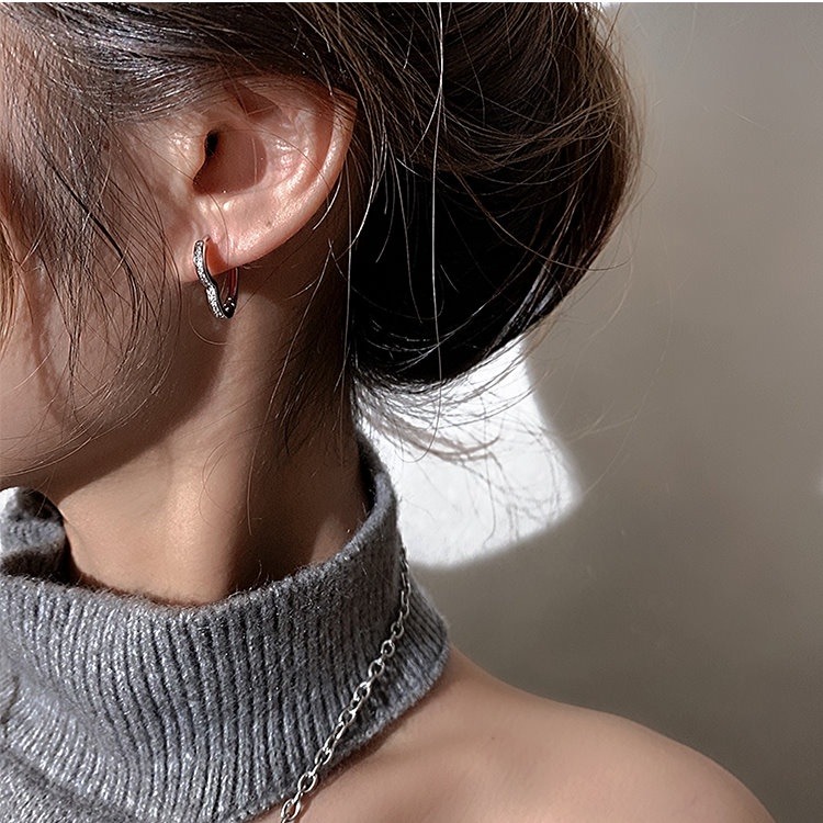 耳環 耳扣 耳圈 易扣耳環 易扣式耳環 滿鑽耳環 鋯石微鑲 鏤空愛心  ＊花漾美人＊嚴選-細節圖7