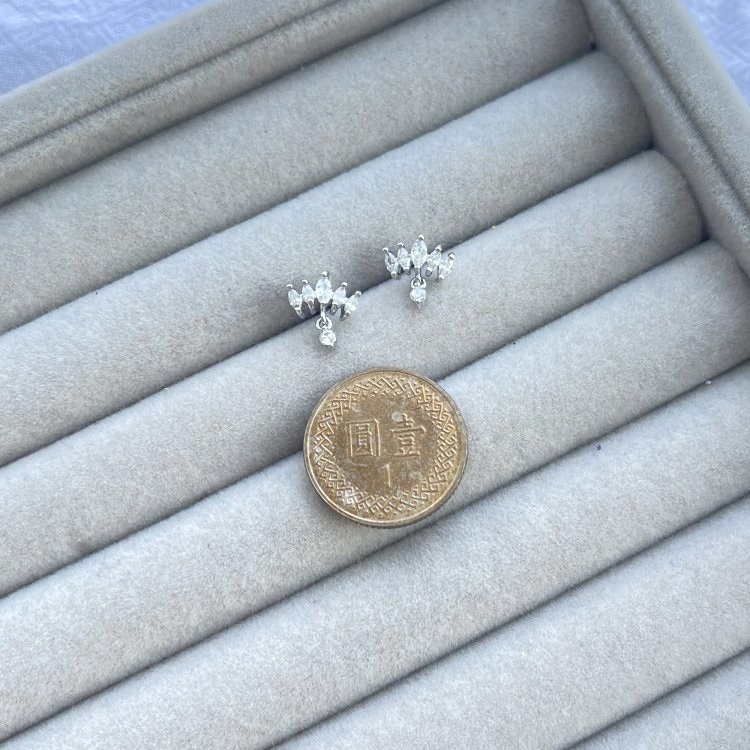 轉珠耳環 鎖珠耳環 皇冠水滴耳環 實拍 螺旋耳針 316L鈦鋼耳針＊花漾美人＊嚴選-細節圖7