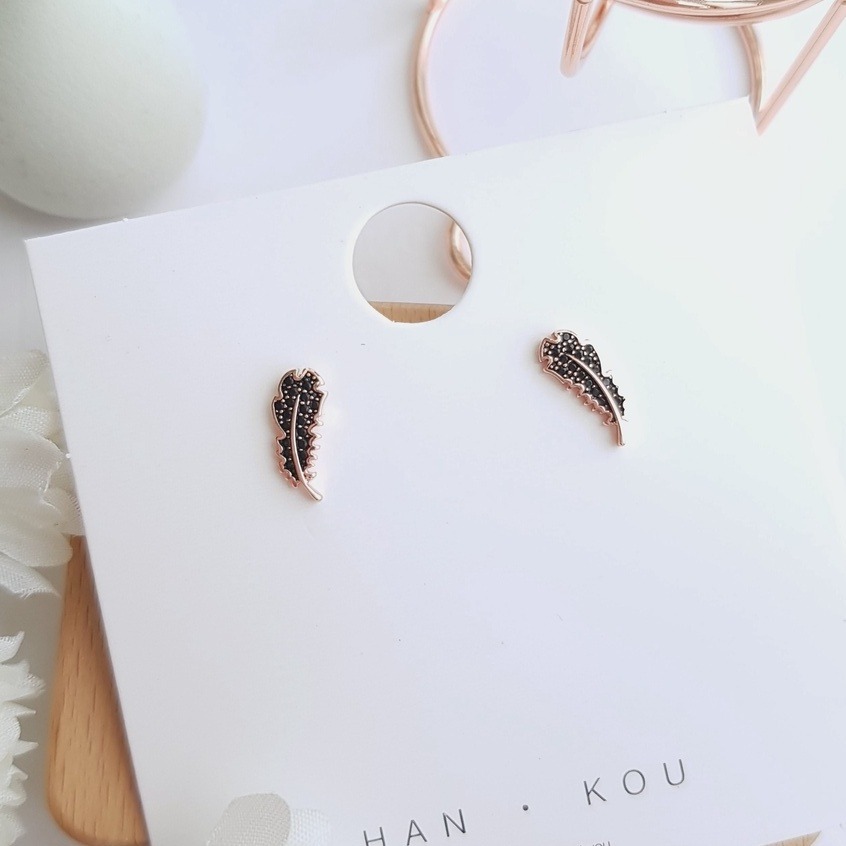 耳環 韓劇愛的迫降孫藝珍同款 個性黑色羽毛 台灣現貨  ＊花漾美人＊嚴選-細節圖5