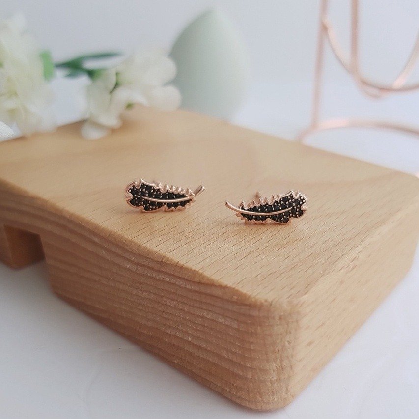 耳環 韓劇愛的迫降孫藝珍同款 個性黑色羽毛 台灣現貨  ＊花漾美人＊嚴選-細節圖6