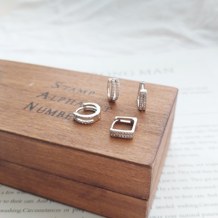 耳環 耳扣 易扣耳環 易扣式耳環 基礎百搭雙層排鑽小圓扣 台灣現貨  ＊花漾美人＊嚴選-細節圖2