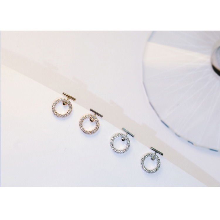 耳環 簡約時尚鏤空滿鑽小圈環 觸及真心同款 S925純銀耳針＊花漾美人＊嚴選-細節圖3