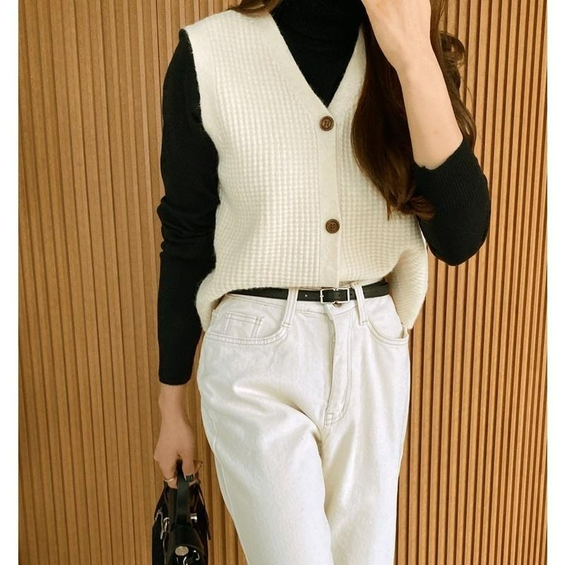 【C2062】 正韓回台 華夫格針織背心 開扣背心 百搭背心 保暖背心 親膚背心-細節圖8