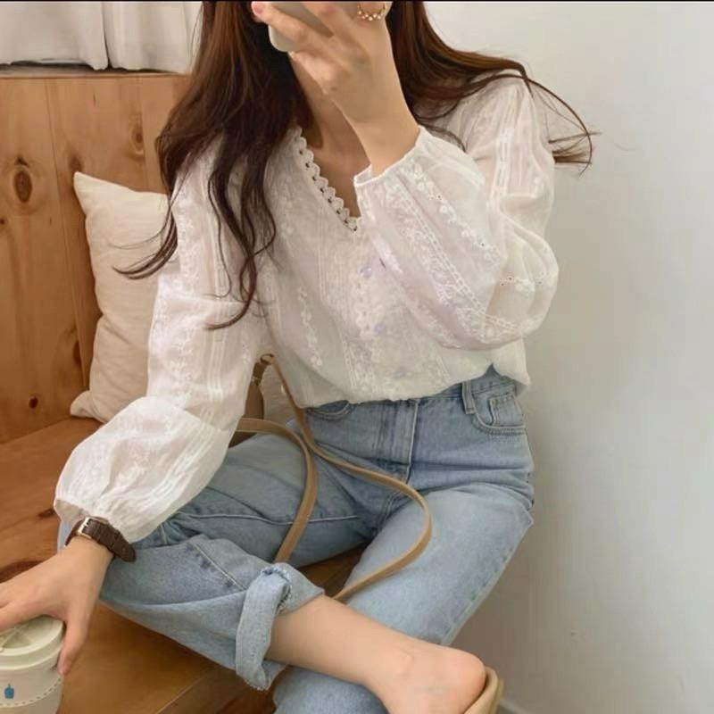 【B2005】蕾絲襯衫 氣質上衣 溫柔小姐姐 長袖V領 溫柔女孩風 通勤穿搭-細節圖3