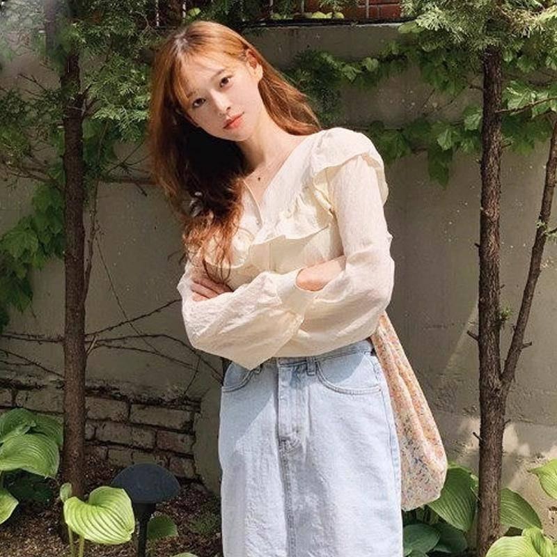 【B2101】韓系歐膩甜美荷葉邊襯衫 氣質上衣 開襟襯衫 春夏襯衫 溫柔風襯衫 透氣V領襯衫-細節圖4