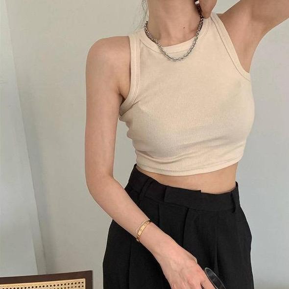 【 B1030】歐膩背心 削肩背心 外搭背心 背心上衣 顯瘦背心 外搭小可愛 防走光背心 優雅背心-細節圖4