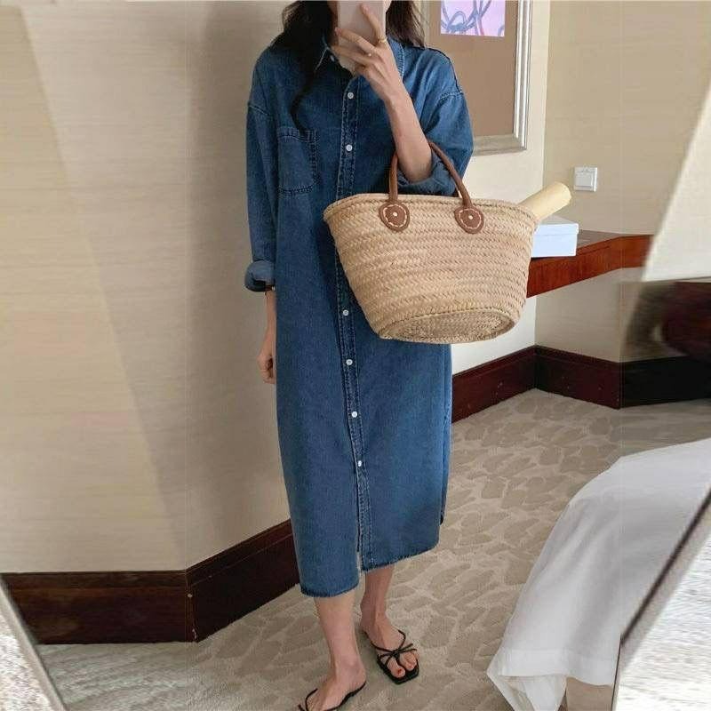 【A2061】 秋冬百搭寬鬆 牛仔襯衫長洋裝 長袖罩衫 牛仔長版外套-細節圖4