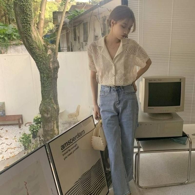 【 B1070】率性女孩鏤空襯衫 短版上衣 襯衫 排扣上衣 寬鬆上衣 翻領上衣 夏天上衣-細節圖7