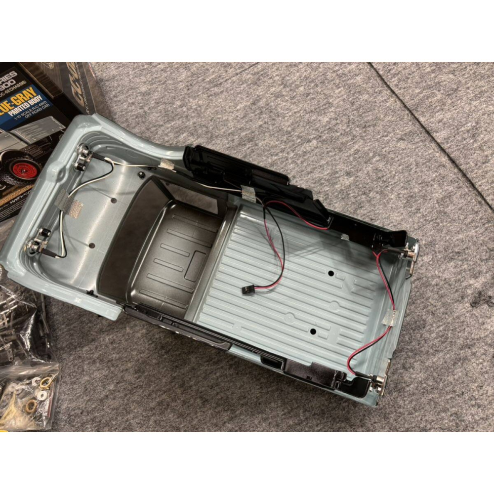 (中古品) 1/10 RC Tamiya 賓士烏尼莫克406  CC-02 底盤+車身-細節圖3