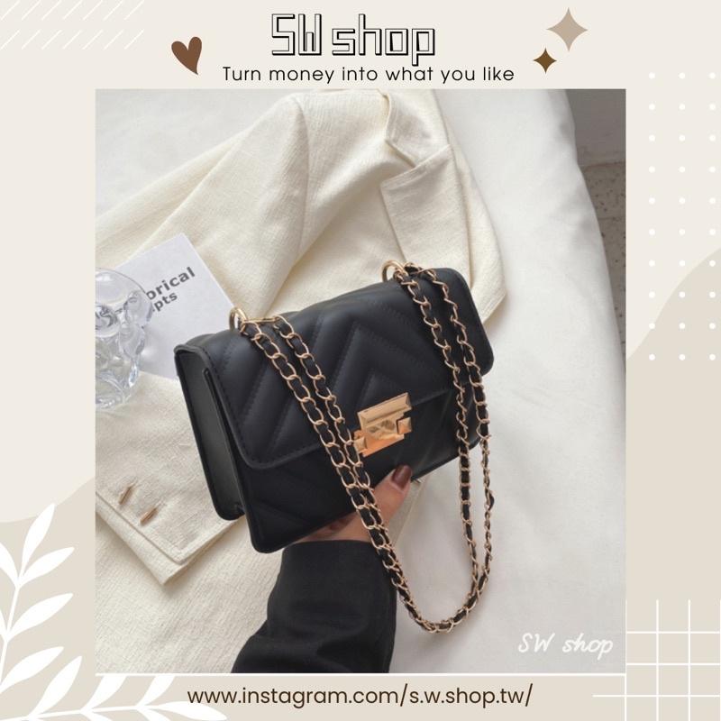 【sw.shop】🔥現貨+預購實拍🔥鏈條格紋小方包 2023新款 格菱包 斜背包 側背包 女包 單肩包 鎖扣包 鏈條包-細節圖5