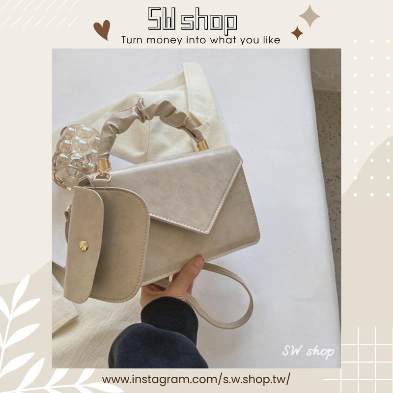 【sw.shop】🔥現貨+ 預購實拍🔥復古簡約信封包 2023新款 信封包 小方包 側背包 女包 單肩包 磁扣包 復古包-細節圖8