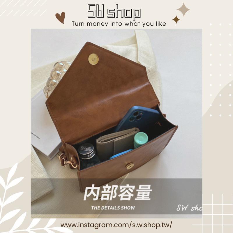 【sw.shop】🔥現貨+ 預購實拍🔥復古簡約信封包 2023新款 信封包 小方包 側背包 女包 單肩包 磁扣包 復古包-細節圖9