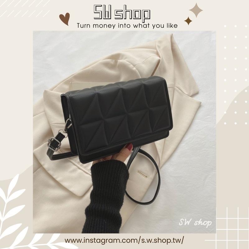 【sw.shop】🔥現貨 + 預購實拍🔥韓版格菱包包 2022新款 格菱包 斜背包 側背包 女包 單肩包 磁扣包 質感包-細節圖7