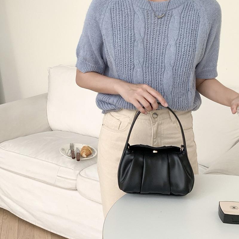 【sw.shop】🔥台灣出貨🔥四色皺褶雲朵包 2024 新款 雲朵包 斜背包 側背包 女包 單肩包 皺褶包 質感包-細節圖4