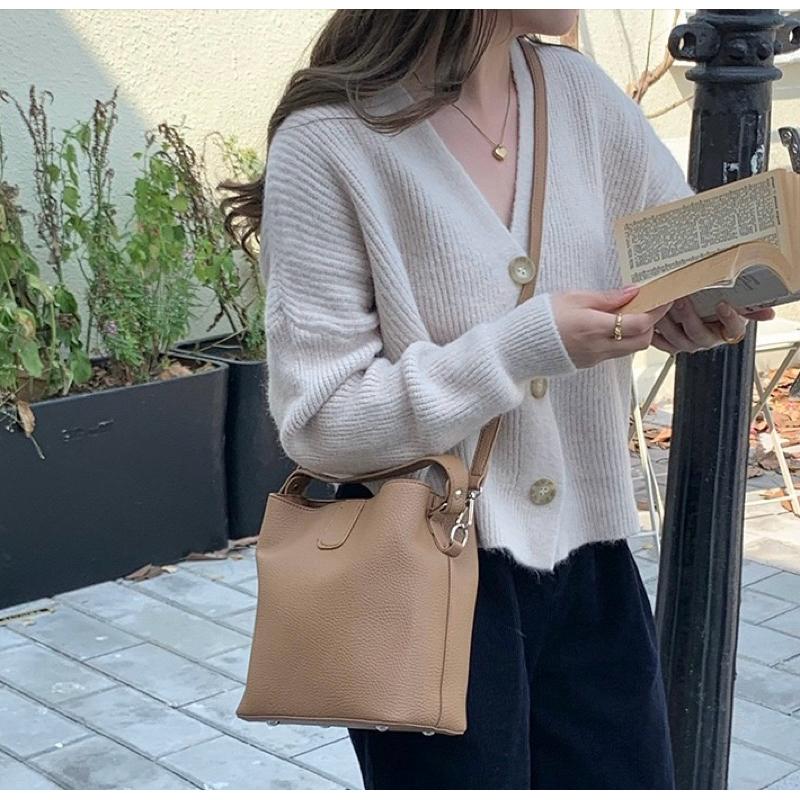 【sw.shop】🔥台灣出貨🔥溫柔小姐姐水桶包 2024 新款 水桶包 斜背包 側背包 女包 單肩包 手提包 質感包-細節圖2