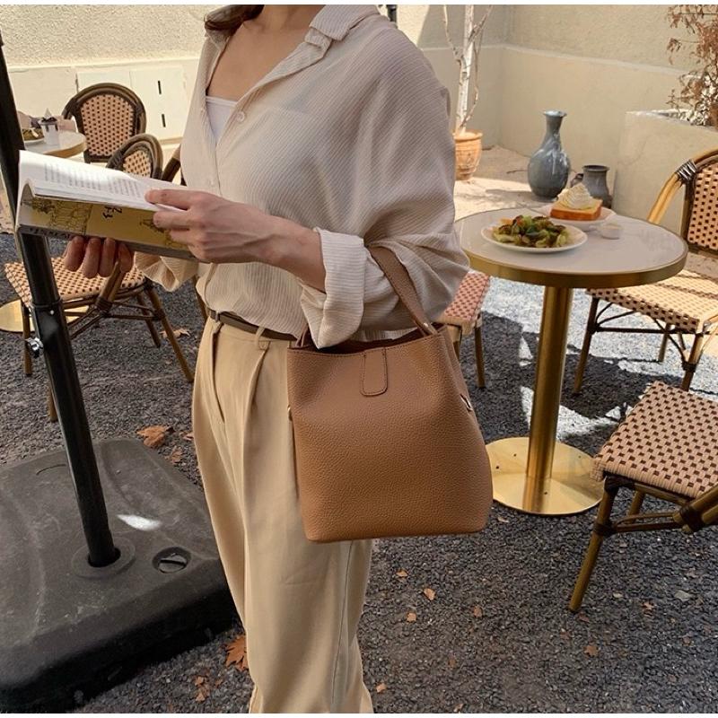 【sw.shop】🔥台灣出貨🔥溫柔小姐姐水桶包 2024 新款 水桶包 斜背包 側背包 女包 單肩包 手提包 質感包-細節圖4