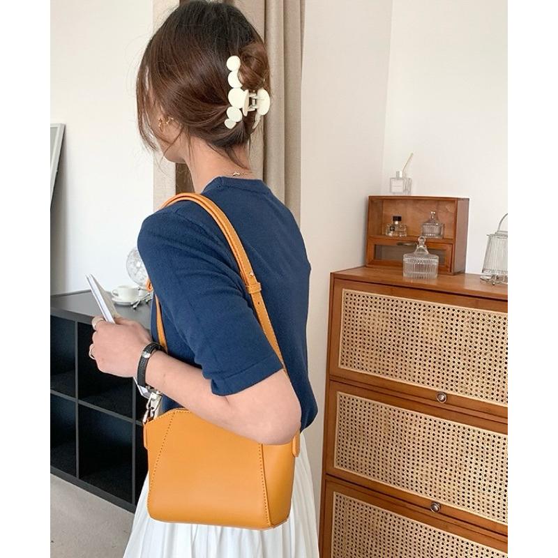 【sw.shop】🔥台灣出貨🔥經典不敗款貝殼包 2024 新款 貝殼包 斜背包 側背包 女包 單肩包 經典款 質感包-細節圖3