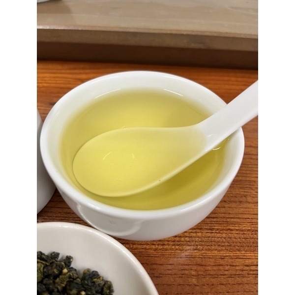 【茗家茶葉】梨山新佳陽-2025春茶｜原始林｜果香｜生茶｜福壽梨山｜梨山茶王｜-細節圖3