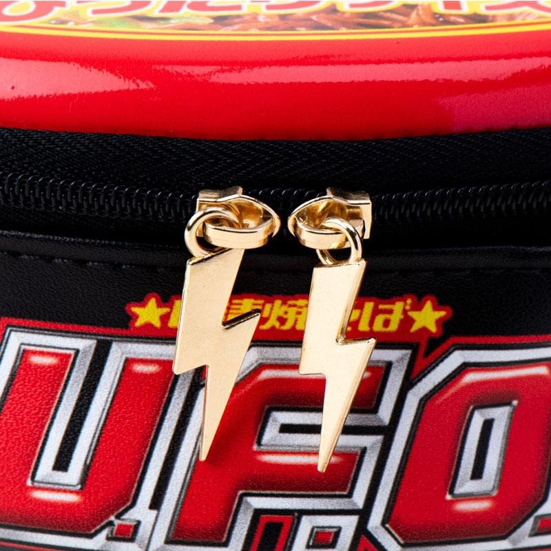 袋我走【日清炒麵 NISSIN U.F.O 泡麵造型 杯子炒麵 化妝包】-細節圖5