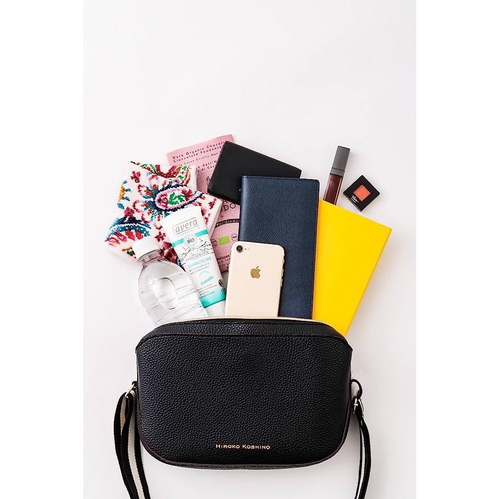 袋我走【HIROKO KOSHINO 黑色皮質側背包】-細節圖4