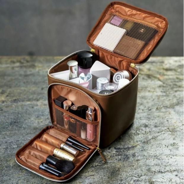 袋我走【ROBERTA DI CAMERINO咖啡色箱型化妝箱】-細節圖4