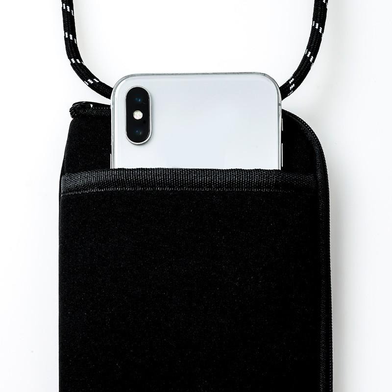 袋我走【agnes.b 黑色小側背包/手機袋】-細節圖4