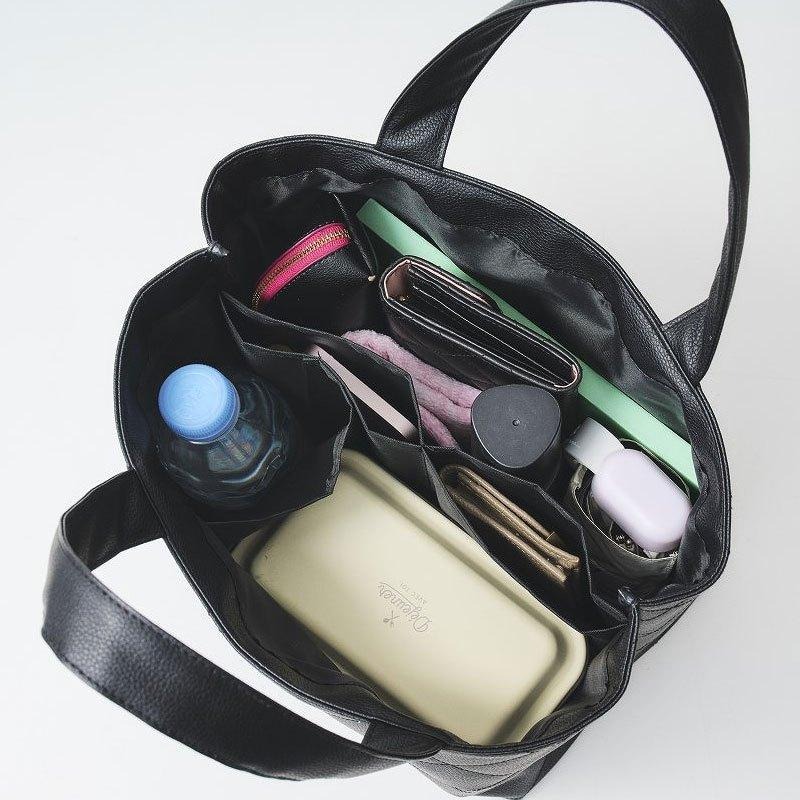 袋我走【CLATHAS 皮質黑色菱格手提包】-細節圖4