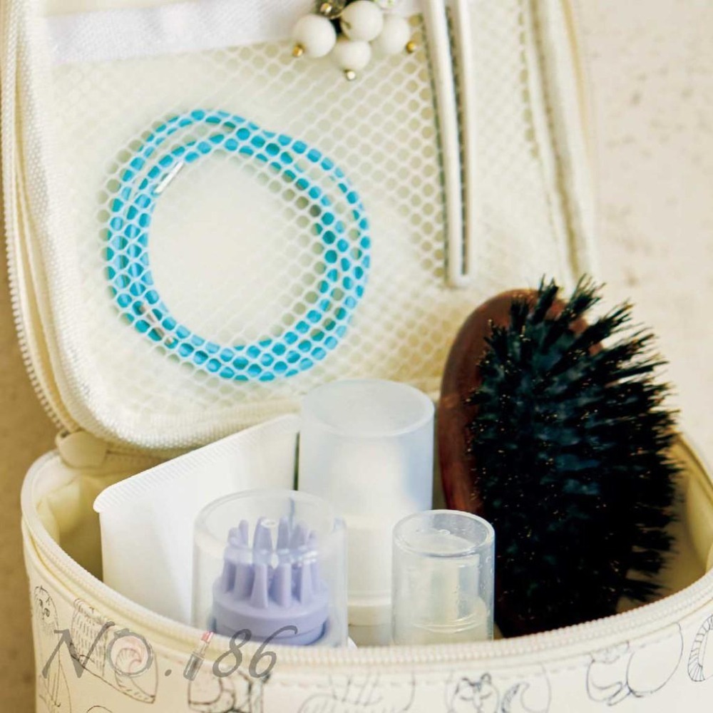 袋我走【LISA LARSON 白色貓咪化妝包 粉色小零錢包 兩件組】-細節圖5