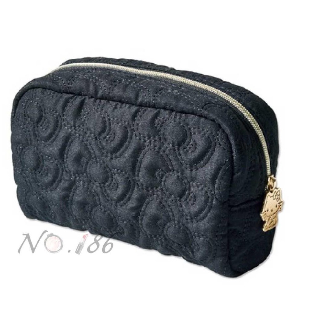 袋我走【HELLO KITTY 黑色化妝包+蘋果吊飾兩件組】-細節圖5