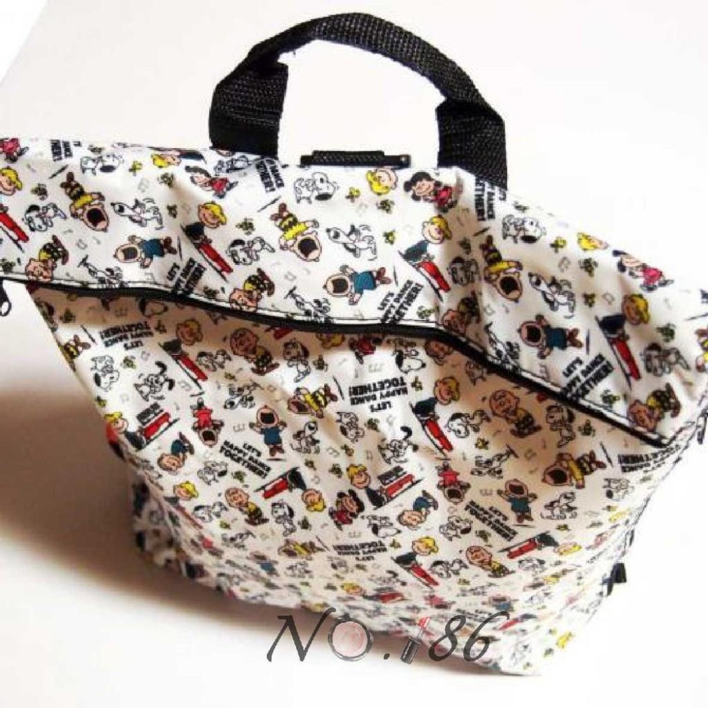 袋我走【SNOOPY 摺疊拉鍊滿版花樣後背包】-細節圖5