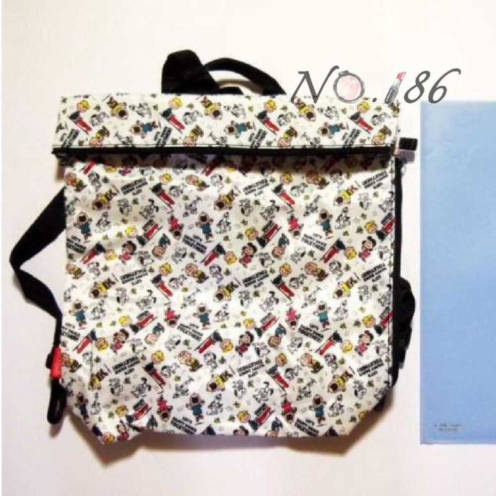 袋我走【SNOOPY 摺疊拉鍊滿版花樣後背包】-細節圖7