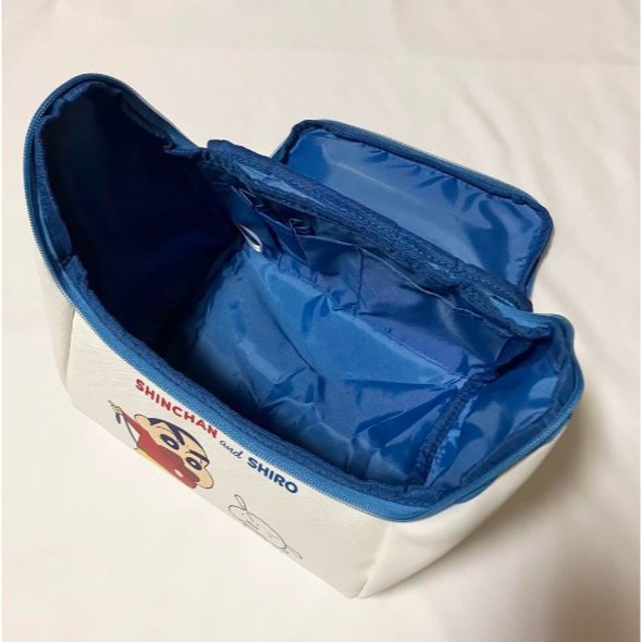 袋我走【Kureyon Shin-chan 蠟筆小新藍色造型收納袋】-細節圖3