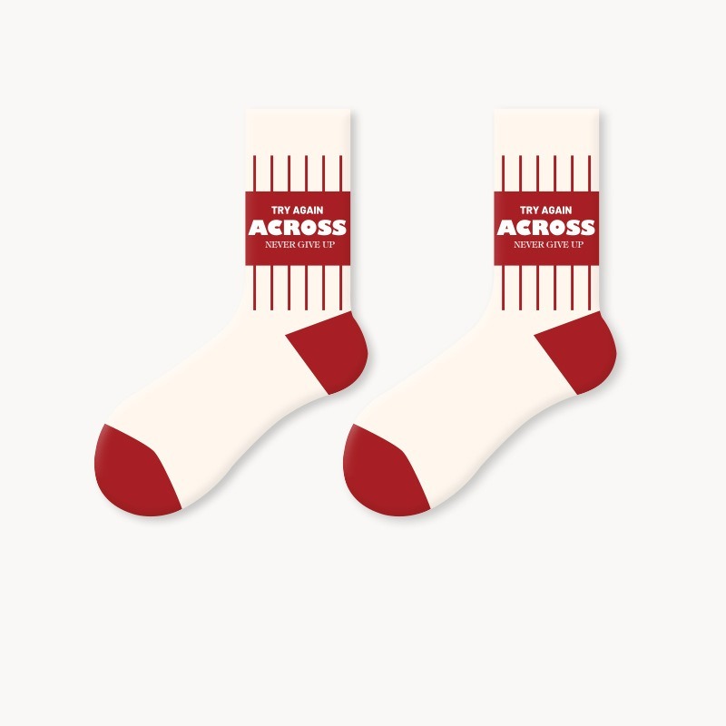 VYPST 現貨 設計感插畫文字中筒襪 純棉襪 素色 長襪 襪子 百搭必備 交換禮物 生日禮物 情人節禮物-細節圖5